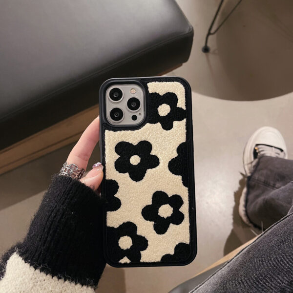 Funda para Teléfono con Flores de Felpa - Imagen 2