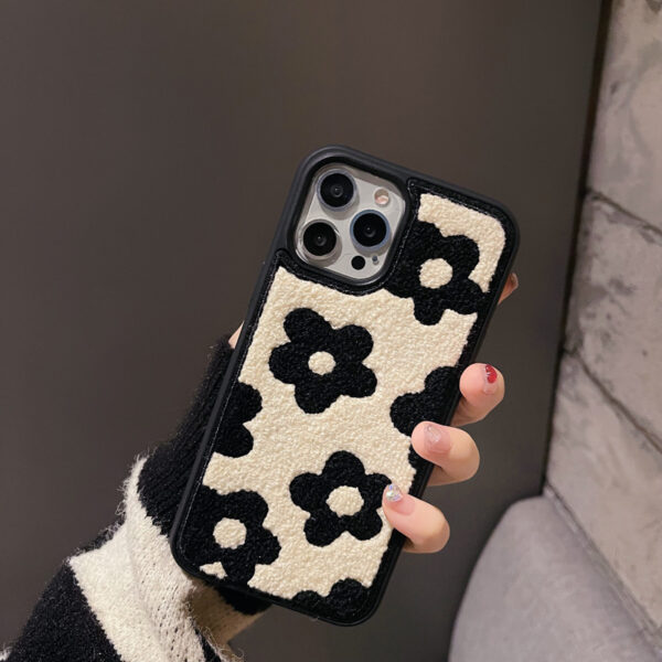 Funda para Teléfono con Flores de Felpa - Imagen 7